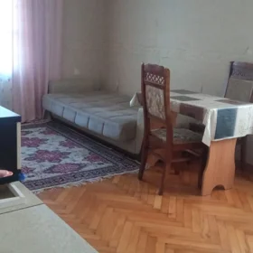 In Baku 75.0 m² apartment is for sale - Image 5