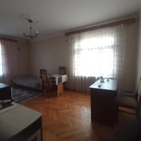 In Baku 60.0 m² apartment is for sale - Image 4