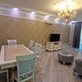 In Baku 110.0 m² apartment is for rent - Image 3