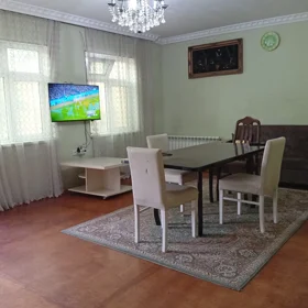In Baku 80.0 m² house with 2.0 rooms is for rent - Image 3