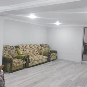 In Baku 80.0 m² house with 2.0 rooms is for rent - Image 2