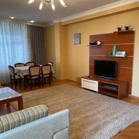 In Baku 126.0 m² apartment is for rent - Image 4