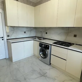 In Baku 87.0 m² apartment is for rent - Image 4