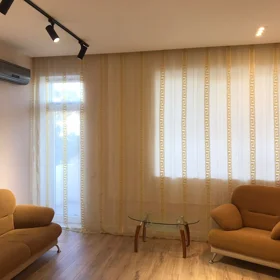 In Baku 60.0 m² apartment is for rent - Image 3