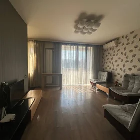 In Baku 65.0 m² apartment is for sale - Image 3