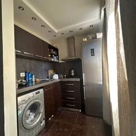 In Baku 65.0 m² apartment is for sale - Image 5