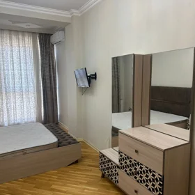 In Baku 80.0 m² apartment is for rent - Image 5