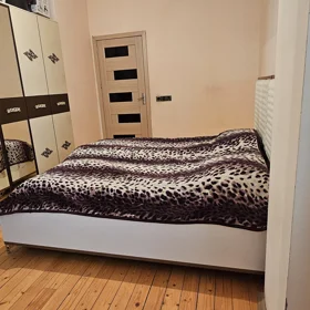 In Baku 93.0 m² apartment is for sale - Image 3