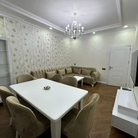 In Baku 80.0 m² apartment is for rent - Image 2