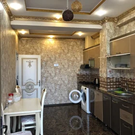 In Baku 85.0 m² apartment is for rent - Image 2