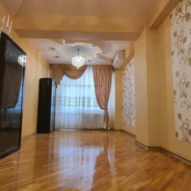 In Baku 100.0 m² apartment is for rent - Image 2