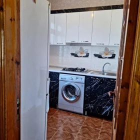 In Baku 60.0 m² apartment is for sale - Image 2