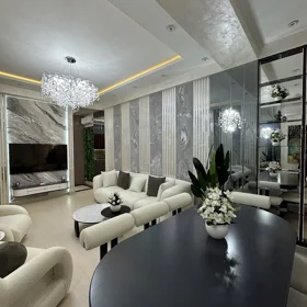 In Baku 135.0 m² apartment is for rent - Image 2