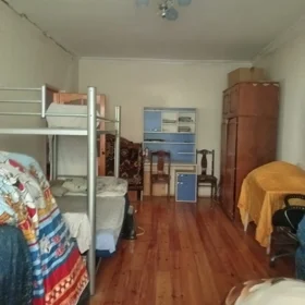 In Baku 250.0 m² house with 5.0 rooms is for rent - Image 2