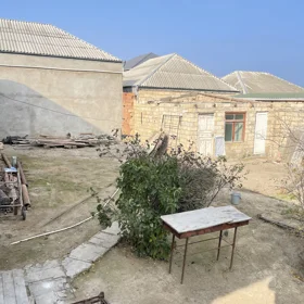 In Khirdalan nan acre land is for sale - Image 3