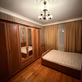 In Baku 75.0 m² apartment is for sale - Image 2