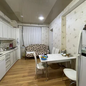 In Baku 130.0 m² apartment is for rent - Изображение 2