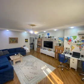 Baku-da 65.0 m2 mənzil satılır