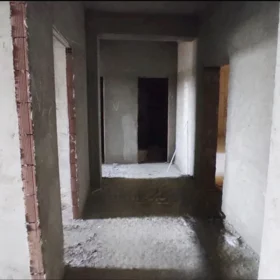 In Baku 92.0 m² apartment is for sale - Image 3