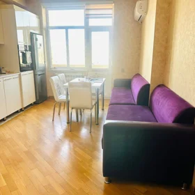 In Baku 110.0 m² apartment is for rent - Image 3