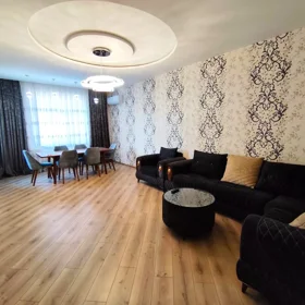 In Baku 105.0 m² apartment is for rent - Image 2