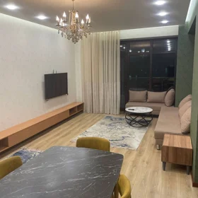 In Baku 148.0 m² apartment is for rent - Image 5