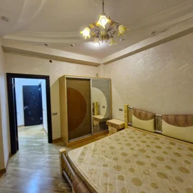 In Baku 100.0 m² apartment is for rent - Image 5