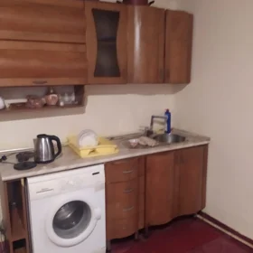 In Baku 90.0 m² apartment is for rent - Image 4