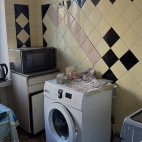 In Baku 120.0 m² apartment is for sale - Image 2