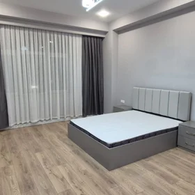 In Baku 140.0 m² apartment is for rent - Image 4