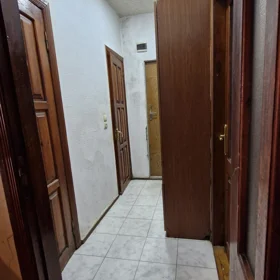 In Baku 70.0 m² apartment is for sale - Image 2