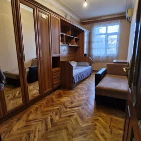 In Baku 70.0 m² apartment is for sale - Image 4