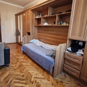In Baku 70.0 m² apartment is for sale - Image 5
