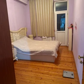 In Baku nan m² apartment is for sale - Image 5