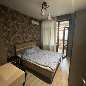 In Baku 90.0 m² apartment is for sale - Image 2