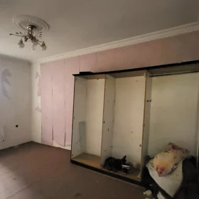 In Baku 120.0 m² house with 4.0 rooms is for sale - Image 3