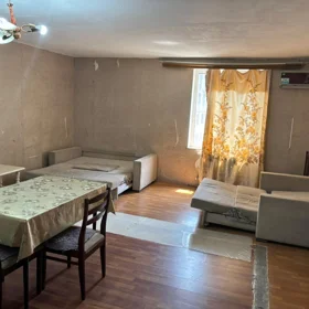 In Baku 61.0 m² apartment is for rent - Image 2