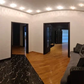 nan-da 180.0 m2 mənzil kirayə verilir - Şəkil 3