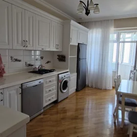 Baku-da 100.0 m2 mənzil kirayə verilir - Şəkil 2