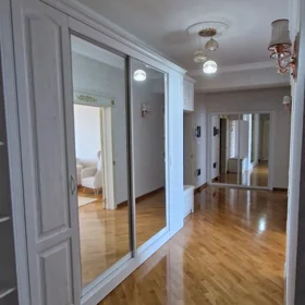 Baku-da 100.0 m2 mənzil kirayə verilir - Şəkil 4