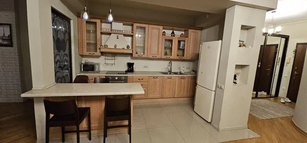 In Baku 150.0 m² apartment is for rent - Image 3