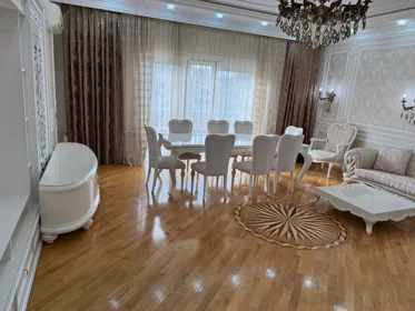 Baku-da 160.0 m2 mənzil kirayə verilir - Şəkil 3