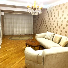 In Baku 90.0 m² apartment is for rent - Image 3
