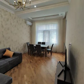In Baku 75.0 m² apartment is for rent - Image 3