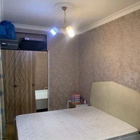 In Baku 100.0 m² apartment is for sale - Image 2