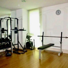 In Baku 100.0 m² apartment is for rent - Image 3