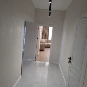 In Baku 125.0 m² apartment is for rent - Image 3