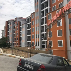 In Baku 122.0 m² apartment is for sale - Image 2