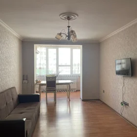 nan-da 55.0 m2 mənzil kirayə verilir - Şəkil 2