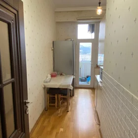 In Baku 64.0 m² apartment is for sale - Image 4